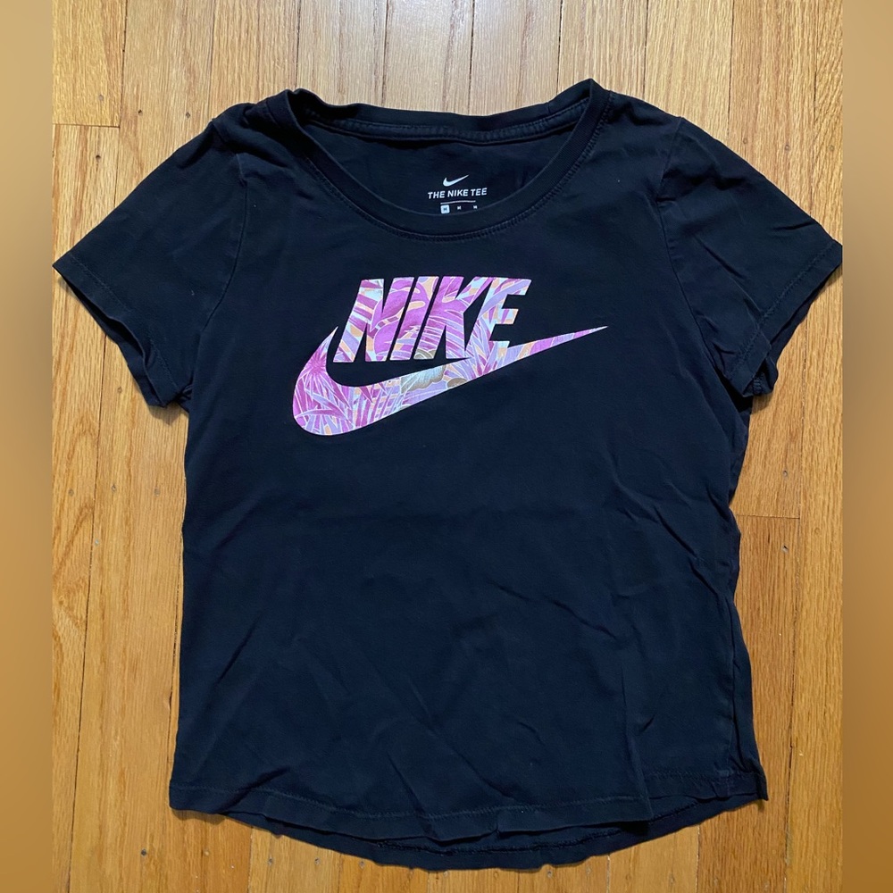 Nike kids T-shirt in size medium